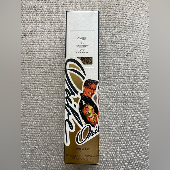 Oribe dry texturing spray - Picture 2 of 9